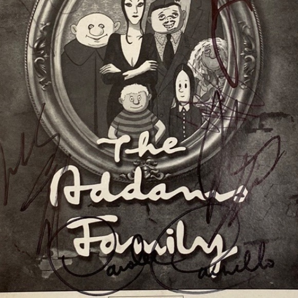 The Addams Family Playbill signed by some cast members - Picture 5 of 8